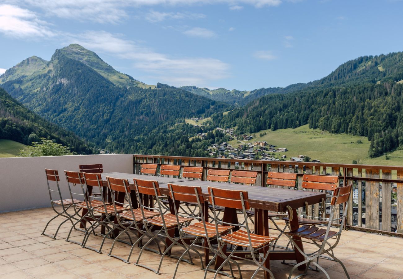 Uitzicht op de skipistes van Morzine-Les Gets