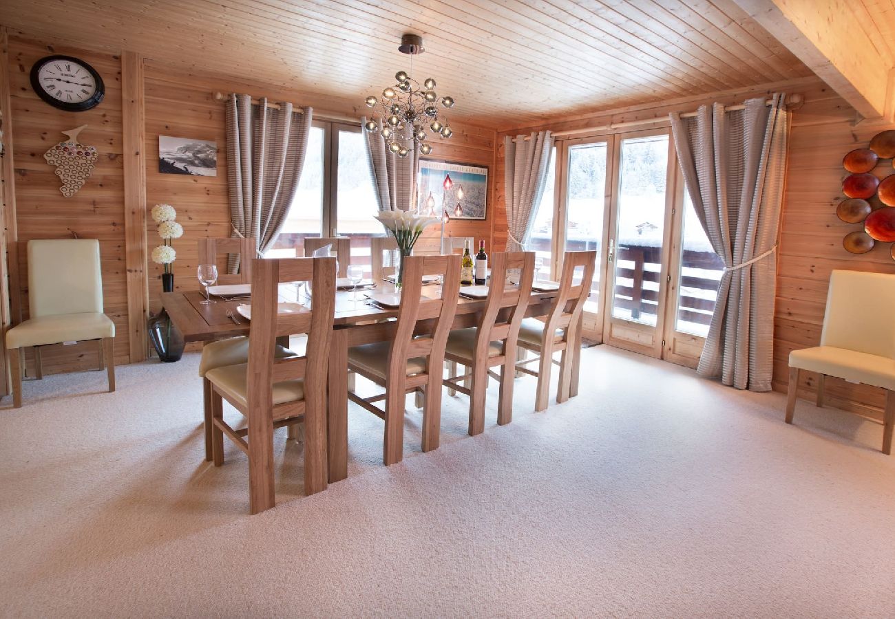 Chalet in Morzine - Le Saint Georges, Morzine centre, 11 personnes