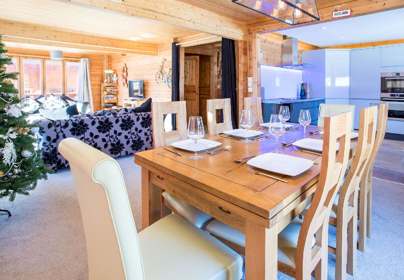 Chalet in Morzine - Le Saint Georges, Morzine centre, 11 personnes