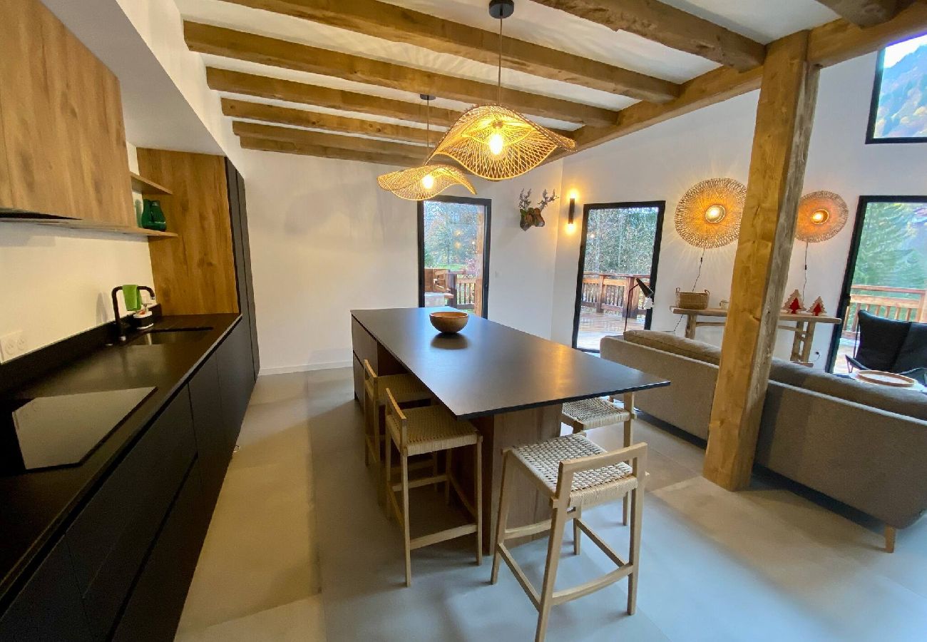 Chalet in Montriond - Les Petits Ours, Montriond, superbe 8/14 personnes