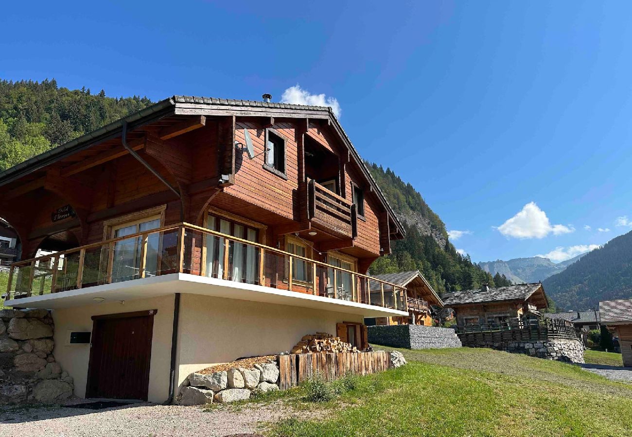 Chalet in Morzine - Le Saint Georges, Morzine centre, 11 personnes