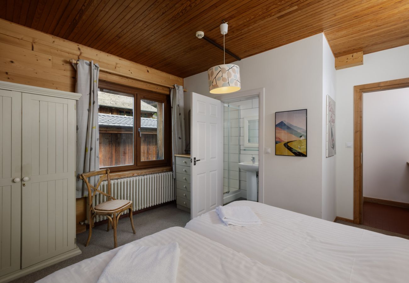 Grande chalet con 8 camere da letto e bagno privato a Morzine-Avoriaz, Francia. 