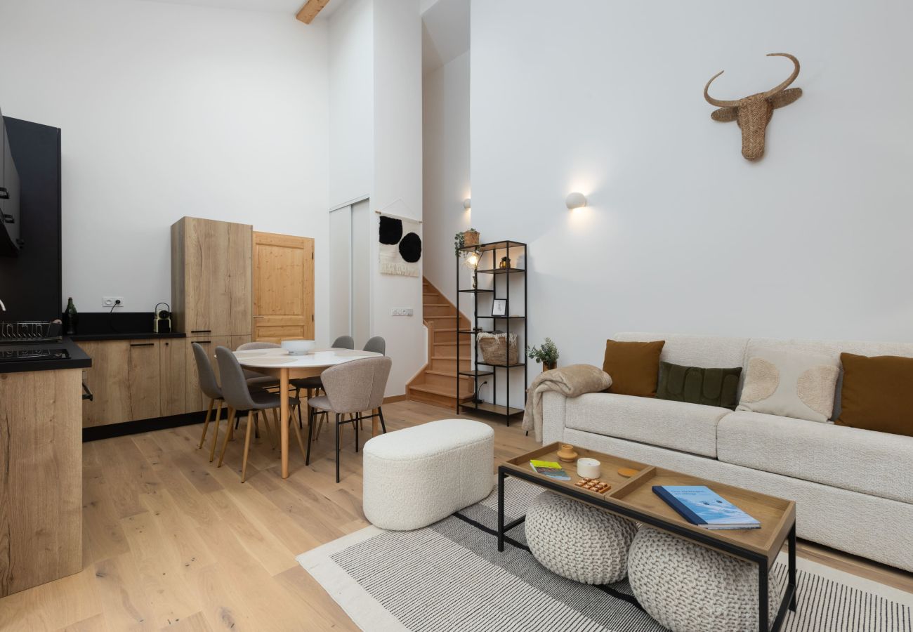 Profitez d'un duplex neuf meublé avec goût proche du centre du Morzine.