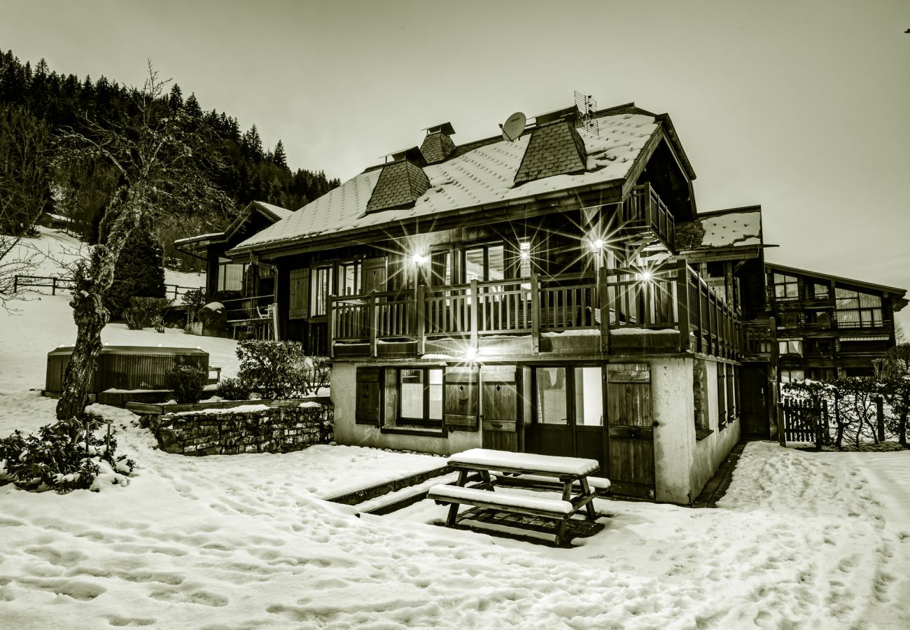 Chalet à Morzine - Chalet du Bois, Morzine centre, 14 personnes