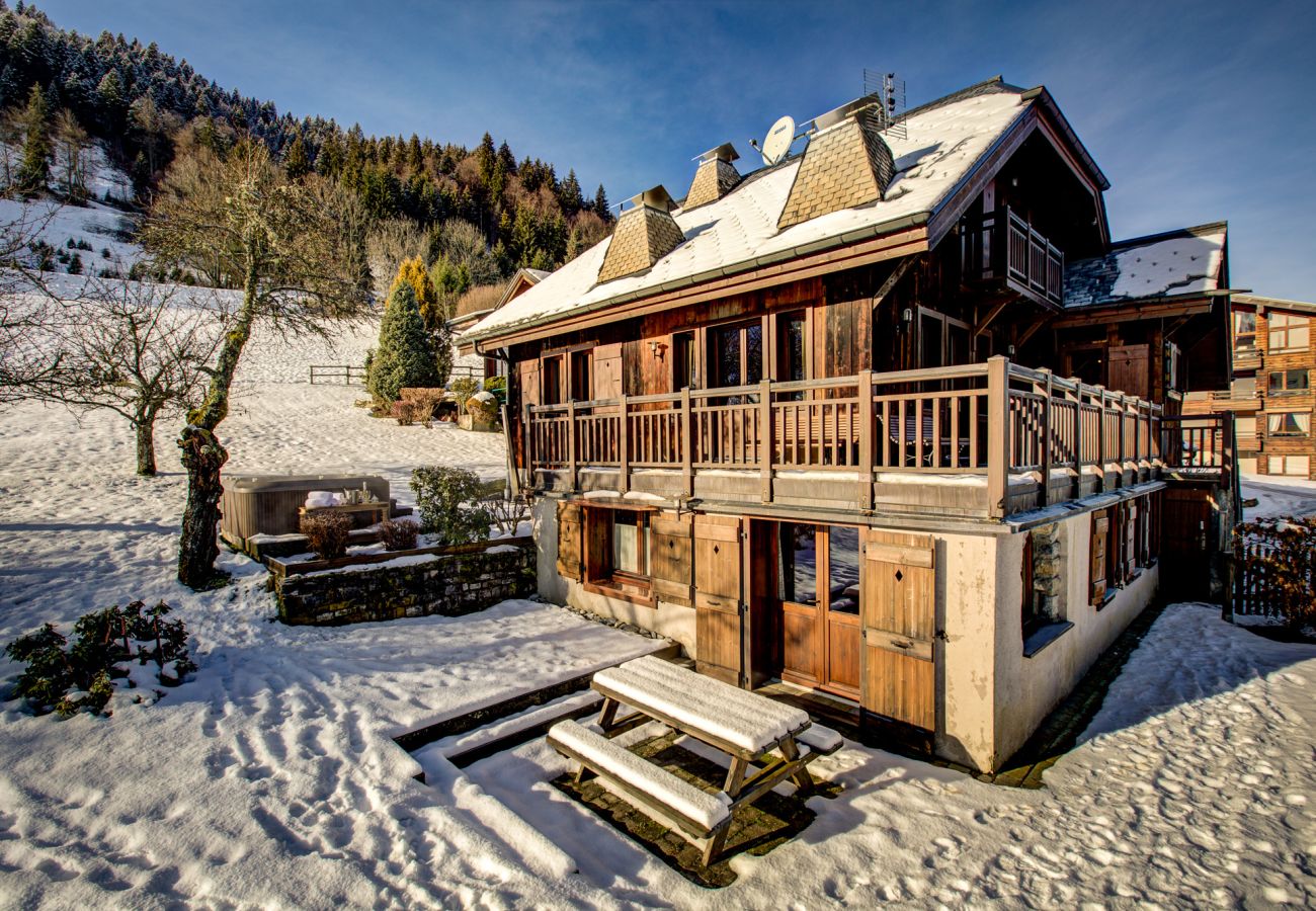 Chalet em Morzine - Chalet du Bois, Morzine centre, 14 personnes