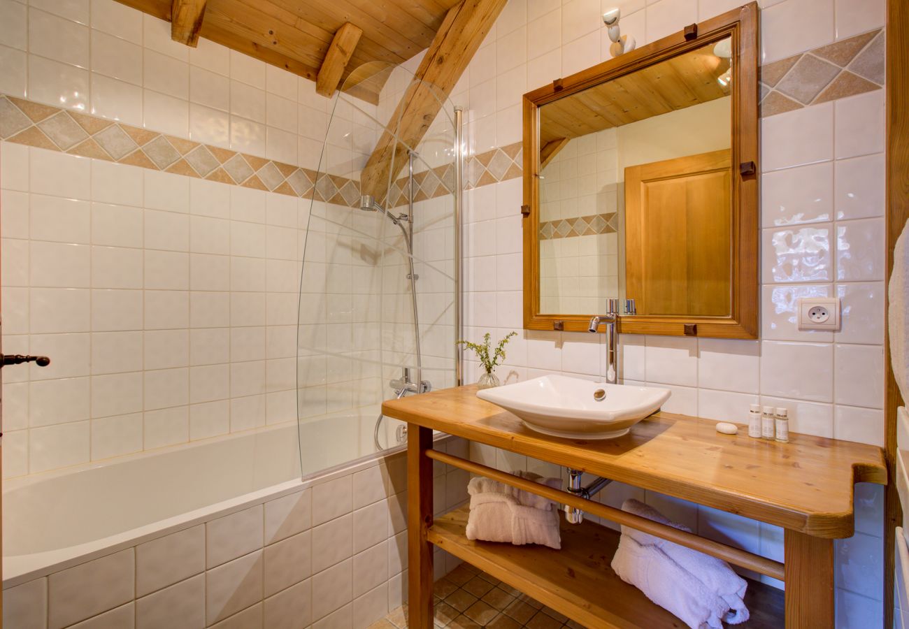 Chalet em Morzine - Chalet du Bois, Morzine centre, 14 personnes